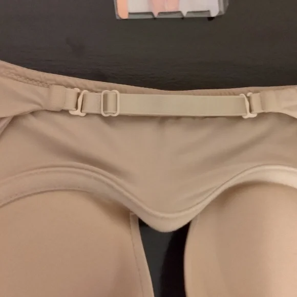 Sealsea Convertible Deep Plunge Low Back Beige Bra Size 36C - Picture 10 of 15